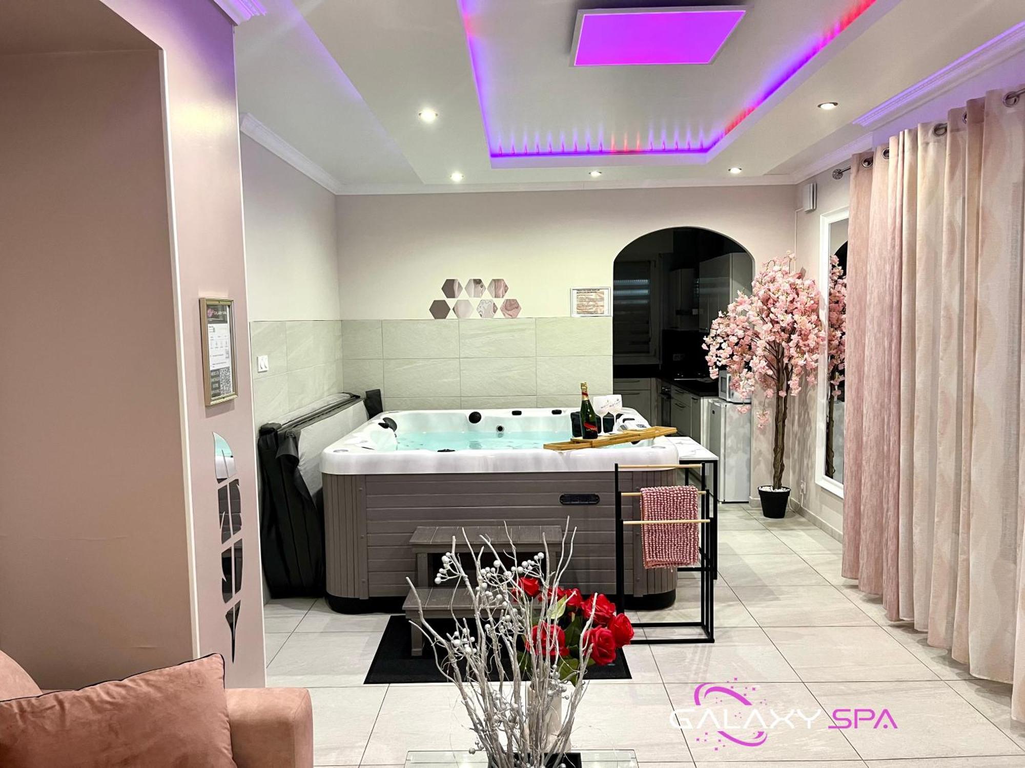 Galaxy Spa - Suite Venus Jacuzzi Et Sauna Privatif Champigneulles Exterior foto