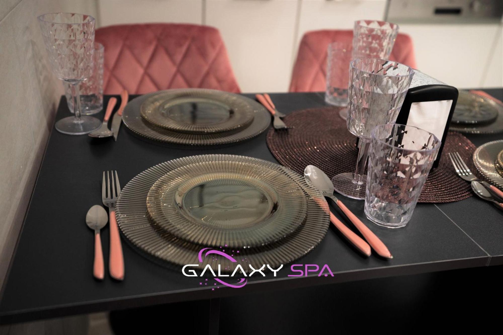 Galaxy Spa - Suite Venus Jacuzzi Et Sauna Privatif Champigneulles Exterior foto