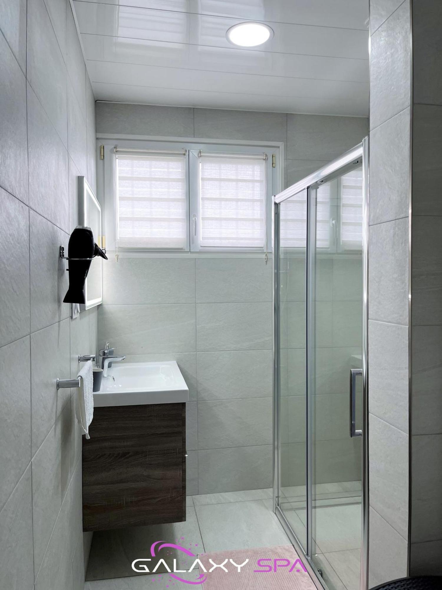 Galaxy Spa - Suite Venus Jacuzzi Et Sauna Privatif Champigneulles Exterior foto